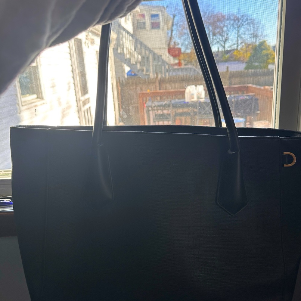 Dagne Dover Tote bag